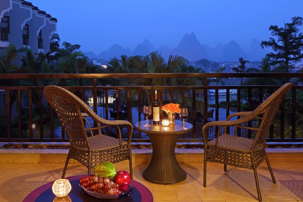 Green Lotus Hotel River View Yangshuo Exterior photo